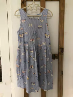 Vestido sin mangas celeste con mariposas. HYM. 8/10 años. Como nuevo. - comprar online
