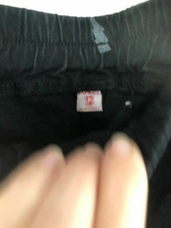 Short negro con rayos. 8/9 años. 30 CM de cintura. en internet