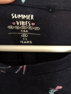 9A | Remera azul con palmeras. Summer Vibes. Talle 11. Como para 9 años. en internet