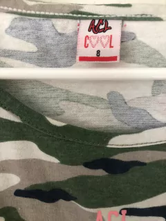 8A | Remera camuflada verde tipo pupera. Talle 8 años. - comprar online