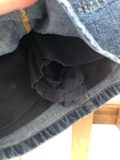 Pollera de jean con bolsillos y short abajo. GAP. 6 años. - Lo Canto • Moda Circular