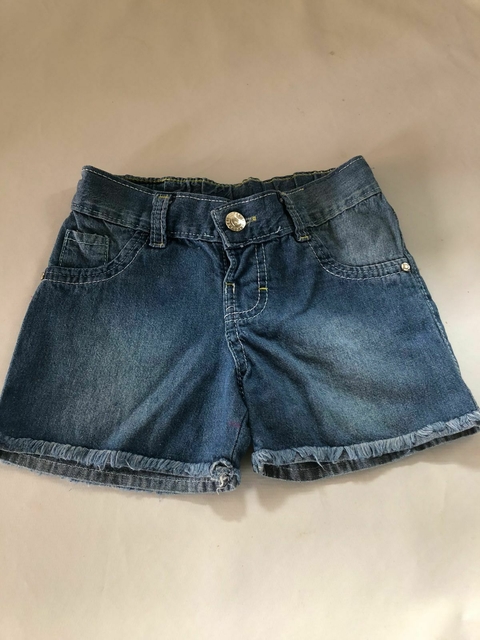 Short de jean azul. SPANKY. Talle 5 años. Mide 26 cm de cintura.