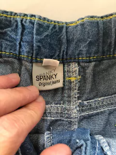 Short de jean azul. SPANKY. Talle 5 años. Mide 26 cm de cintura. - Lo Canto • Moda Circular