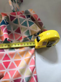 Imagen de Traje de baño con triángulos y tiras regulables. Talle 4/5 años. Ver medidas en foto-