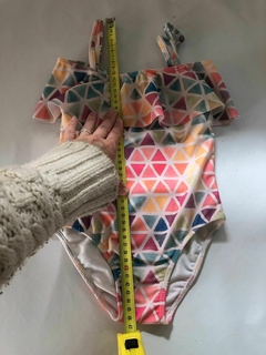 Traje de baño con triángulos y tiras regulables. Talle 4/5 años. Ver medidas en foto- - tienda online