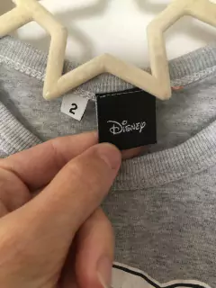Remera gris MC con dálmata. DISNEY. 2 años. - comprar online