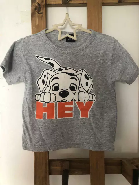 Remera gris MC con dálmata. DISNEY. 2 años.