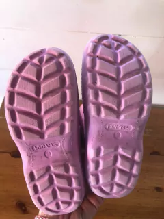 Botas lilas HUMMS. Talle 29. Son muy livianas. - Lo Canto • Moda Circular