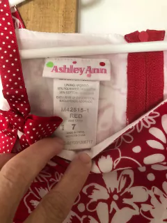 7A | Vestido rojo con flores. AHSLEY ANN. 7 años. en internet