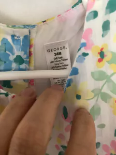 24M | Vestido con flores y tul abajo. Es bastante armado. GEORGE. Talle 24 meses. en internet