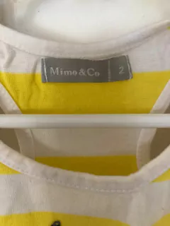 2A | Musculosa a rayas amarillas y blancas con anana de lentejuelas- MIMO. Talle 2. Como nueva. en internet