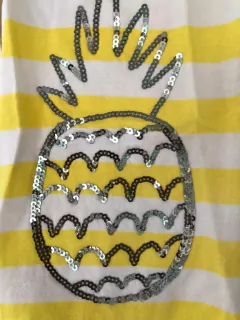 2A | Musculosa a rayas amarillas y blancas con anana de lentejuelas- MIMO. Talle 2. Como nueva. - comprar online