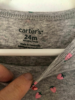 Remera MC gris con frutillas. CARTERS. 24 meses. - comprar online