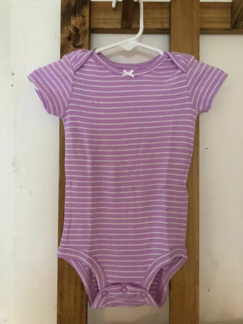 6M | Body lila a rayas MC. CARTERS. 6 meses.