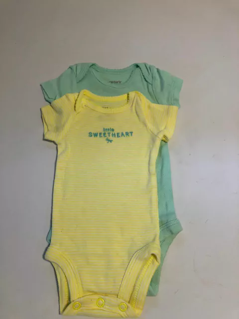 RN | SET- Dos bodys MC amarillos a rayas y verde agua. CARTERS. Recién nacido. Como nuevos.