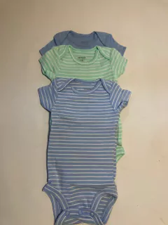 SET- RN | Tres bodys: dos a rayas verde agua y celeste y otro celeste MC. CARTERS- Recién Nacido. - comprar online