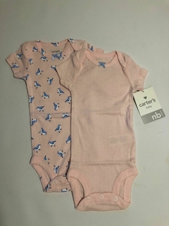 NUEVOS- Dos bodys MC rosa con pajaritos y rosa liso. CARTERS. Recién Nacido. en internet