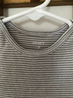 3M | Body a rayas gris y blanco MC. CARTERS. 3 meses. - comprar online