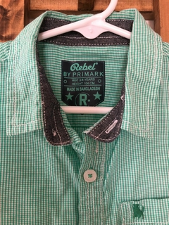 3/4A | Remera MC a cuadritos verde agua. PRIMARK. 3/4 años. - Lo Canto • Moda Circular