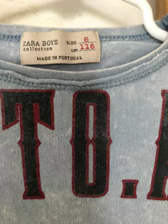 6A | Remera celeste MC con inscripción. ZARA. 6 años. - comprar online
