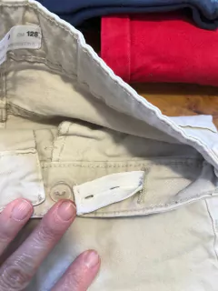 8A | Bermuda gris de jean. Tiene elástico regulable en la cintura. ZARA. Talle 8 años. - Lo Canto • Moda Circular