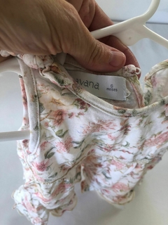 Vestido con flores. ANAVANA. 6 meses. - comprar online