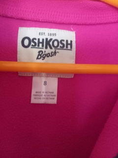 Polar rosa fucsia con cierre y corazón. OSHKOSH. Talle 8 años. en internet