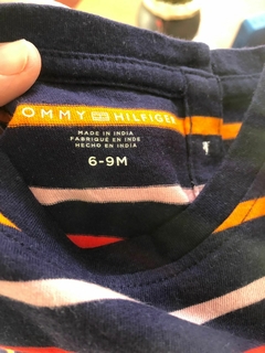 6M | Remera azul a rayas con volado en manga. TOMMY. 6 meses. - comprar online