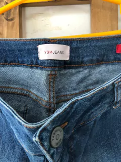 Jean azul. YAGMOUR. Talle 33 de adulto. Mide 39 cm la cintura de frente. en internet