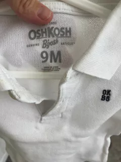 Body chomba blanca. OSHKOSH. 9 meses. en internet