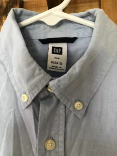Camisa MC celeste. GAP. 4/5 años. - comprar online