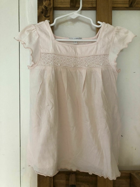 Remera MC de algodón blanca con punto smock. Baby Cottons. 3 años.
