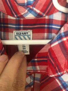 Camisa roja a cuadros con mangas de remera. OLD NAVY. Talle 4 años. - comprar online