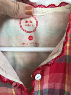 Vestido con volados en manguita rojo a cuadros. AKIABARA. 12 meses. en internet