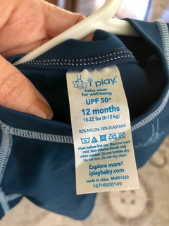 Remera de agua con protección UPF 50. I Play. 12 meses. - comprar online