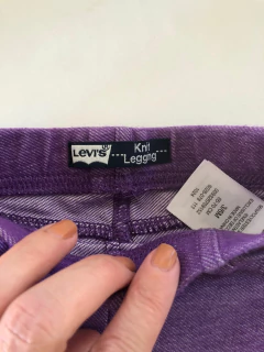 Calza violeta. LEVIS. 3 meses. - comprar online