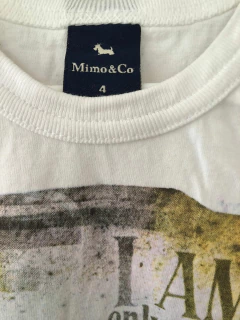 Musculosa blanca con estampado. MIMO. 4 años. en internet