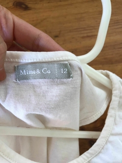 10A | Musculosa blanca con volado. MIMO. Talle 12. Parece más 10. - comprar online