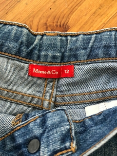 Short de jean con parches. MIMO. Talle 12. en internet