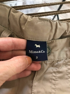 Outlet- Pantalón cargo finito que se desprende y hace bermuda. MIMO. Talle 3 años. Manchita. - comprar online