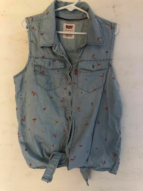 Camisa sin mangas denim con flores. LEVIS. 12/13 años.