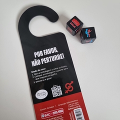 JOGO DE DADO COM AVISO DE PORTA KAMA SUTRA na internet