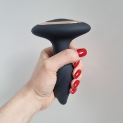PLUG ANAL COM VIBRAÇÃO E ROTAÇÕES - Topa? Boutique Sensual