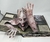 The Walking Dead: The Pop-Up Book ENGLISH - Estudios Ninja