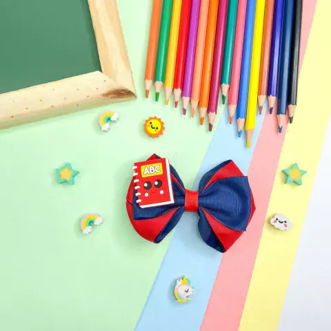 Laço escolar gravata