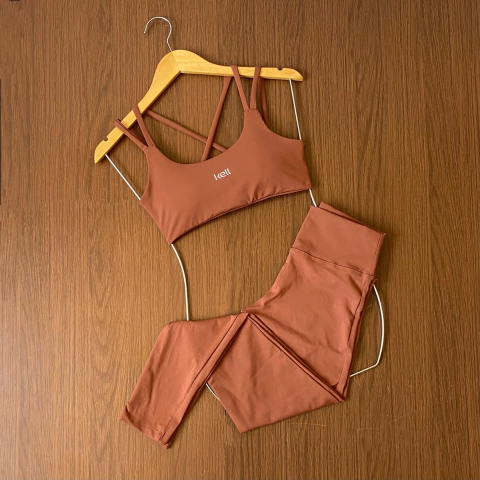 Conjunto Cassandra o marrom - comprar online