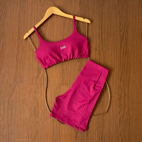 Conjunto Paola vinho - comprar online