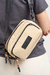 Bandolera Beige en internet