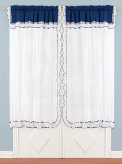 JUEGO DE CORTINAS ROMANTICAS CORTAS DE TROPICAL MECANICO MEDIDA DE CADA PAÑO 1,50 X 1,50 C/U.