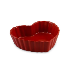 forma de cerâmica ceraflame gourmet, em formato de coração, na cor vermelha, feita de cerâmica